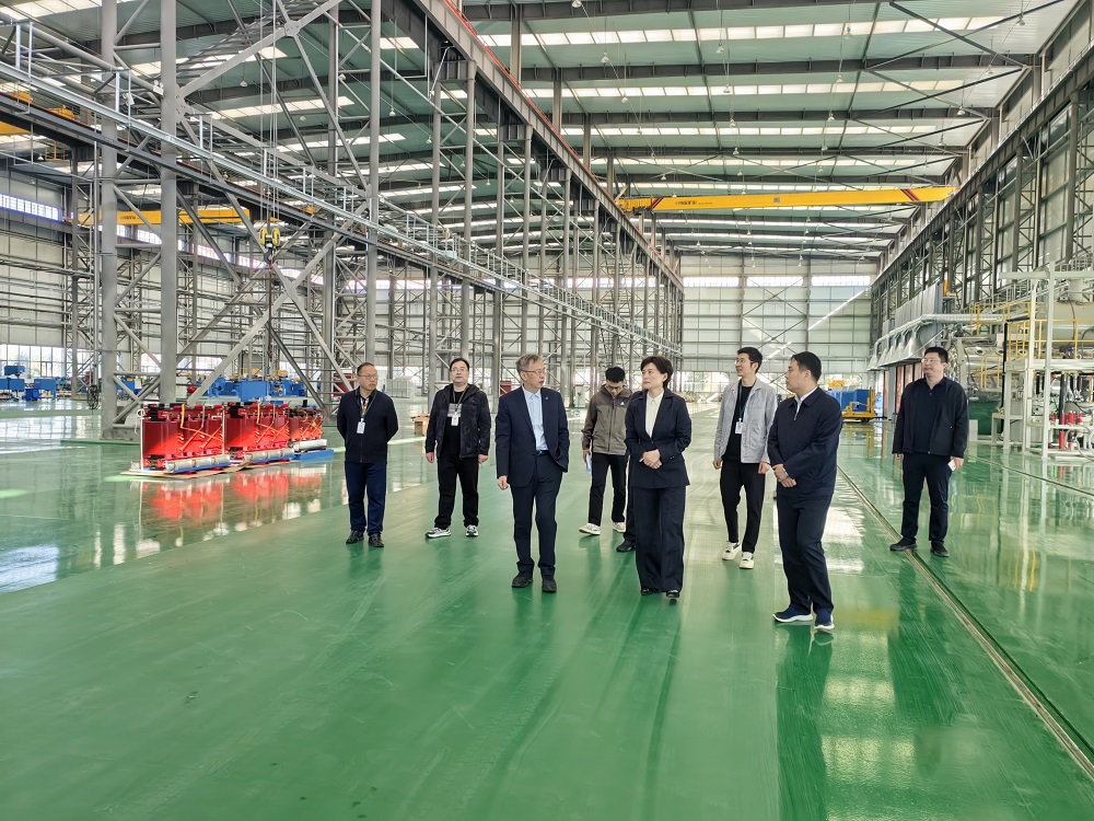 趙市長(zhǎng)參觀照片-1.jpg 趙市長(zhǎng)參觀照片-1.jpg